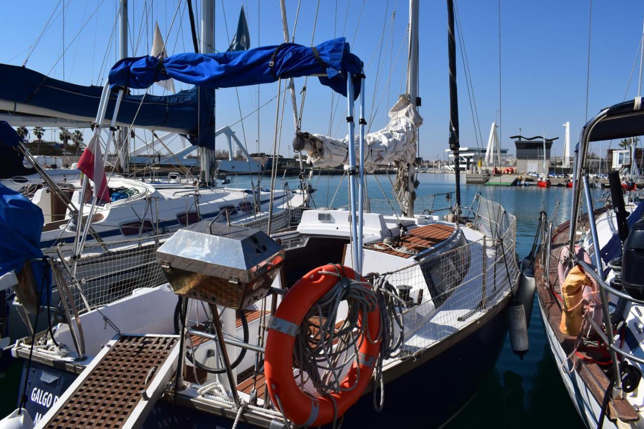 מלון Velero En Puerto De Valencia - E&M Boats מראה חיצוני תמונה